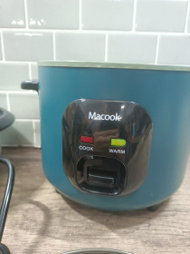 Інша техніка Другая техника ^/--/^ Міні рисоварка Macook 0.6 л 3417 ^_^^^ Мини рисоварка Macook 0.6 л 3417 - фото фото фото