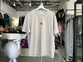 Футболки, майки Футболки, майки ^/--/^ Футболка nike acg nrg lbr lungs ss tee ltgrey xl dq /--/ 1816-012 - фото фото фото