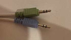 Кабелі, адаптери Кабели, адаптеры ^/--/^ (35) Аудіокабель подвійний AUX Mini-Jack 3.5 мм - Mini-Jack 3.5 мм Hotron, довжина 1.8 м / Від 1 грн! ^_^^^ (35) Аудиокабель двойной AUX Mini-Jack 3.5 мм - Mini-Jack 3.5 мм Hotron, длина 1.8 м / От 1 грн! - фото фото фото