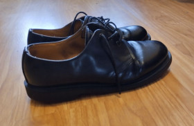 Туфлі, мокасини Туфли, мокасины ^/--/^ Шкіряні туфлі Dr.Martens 43 /--/ р ^_^^^ Кожаные туфли Dr.Martens 42 /--/ р - фото фото фото