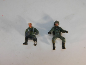 : : ^/--/^ Дві фігурки солдатів Рейха.1:35. ^_^^^ Две фигурки солдат Рейха. 1:35. - фото фото фото