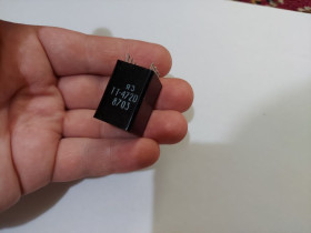 Трансформатори Трансформаторы ^/--/^ Трансформатор ТТ-4720, новый, ВП, импульсний. согласующие малогабаритные. Лот 1 шт. ^_^^^ Трансформатор ТТ-4720, новий, ВП, імпульсний, узгоджують малогабаритні. Лот 1 шт. - фото фото фото