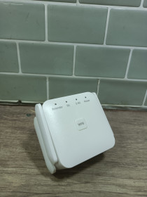 Інше Другое ^/--/^ Wi-Fi репітер, підсилювач сигналу 2.4 /--/ G/5 /--/ G 3680 ^_^^^ Wi-Fi репитер, усилитель сигнала 2.4 /--/ G/5 /--/ G 3680 - фото фото фото