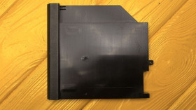 Корпуса Корпуса ^/--/^ Заглушка DVD приводу Lenovo Thinkpad L /--/ 560  (2)  (1616) ^_^^^ Заглушка DVD привода Lenovo Thinkpad L /--/ 560 (2) (1616) - фото фото фото