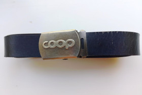 Ремені Ремни ^/--/^ Ремень COOP, длина 1 /--/ м /--/ 40 /--/ см, кожзам. Длинный. ^_^^^ Ремінь COOP, довжина 1 /--/ м /--/ 40 /--/ см, шкірзам. Довгий. - фото фото фото