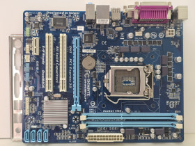 Материнські плати Материнские платы ^/--/^ Материнская плата s /--/ 1155 GIGABYTE GA-H /--/ 61 /--/ M-S /--/ 2 /--/ PV   (Socket 1155,DDR /--/ 3,б/у) ^_^^^ Материнская плата s /--/ 1155 GIGABYTE GA-H /--/ 61 /--/ M-S /--/ 2 /--/ PV (Socket 1155,DDR /--/ 3,б/у) - фото фото фото