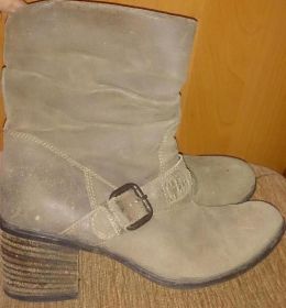 Ботильйони Ботильоны ^/--/^ Стильні коричневі ботильйони замша clarks р /--/ 40 ^_^^^ Стильные коричневые ботиллионы замша clarks р /--/ 40 - фото фото фото