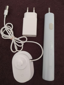 Зубні щітки Зубные щетки ^/--/^ Електрична зубна щітка MiJia Smart Electric Toothbrush T /--/ 500 Blue CN MES /--/ 601 оригінал ^_^^^ Электрическая зубная щетка MiJia Smart Electric Toothbrush T /--/ 500 Blue CN MES /--/ 601 оригинал - фото фото фото