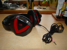 Навушники Наушники ^/--/^ Гарнитура компьютерная A /--/ 4 /--/ tech Bloody G-500 Black/Red ^_^^^ Гарнітура комп'ютерна A /--/ 4 /--/ tech Bloody G-500 Black/Red - фото фото фото