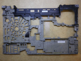 Корпуса Корпуса ^/--/^ Б/У Внутрішня частина корпусу каркас Lenovo ThinkPad T /--/ 530 ^_^^^ Внутренняя часть корпуса каркас Lenovo ThinkPad T /--/ 530 - фото фото фото