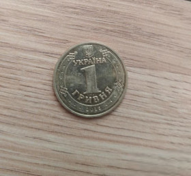 Пам'ятні і ювілейні Памятные и юбилейные ^/--/^ Монета 1 /--/ грн 2015 /--/ год юбилейная 70 рокiв перемоги (4) ^_^^^ Монета 1 /--/ грн 2015 рік ювілейна 70 рокiв перемоги (4) - фото фото фото