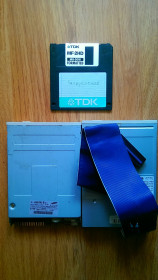 Приводи Приводы ^/--/^ Floppy флоппі флоппи дисковод Samsung SFD-321 /--/ B Sony MPF-920 дискета TDK шлейф ^_^^^ Floppy флоппи дисковод Samsung SFD-321 /--/ B Sony MPF-920 дискета TDK шлейф - фото фото фото