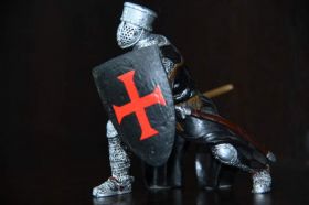 Фігурки, солдатики Фигурки, солдатики ^/--/^ рыцарь госпитальер с топором BBI Blue Box 90-100 /--/ мм ^_^^^ лицар госпітальєр з сокирою BBI Blue Box 90-100 мм - фото фото фото