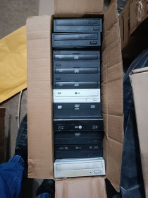 Приводи Приводы ^/--/^ CD-ROM DVD-ROM CD DVD приводы сидиром Оптичний привід Дисковод ^_^^^ CD-ROM DVD-ROM CD DVD приводы сидиром Оптический привод Дисковод - фото фото фото