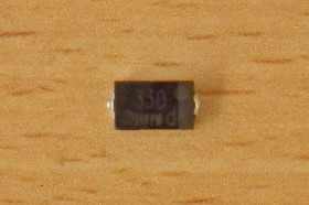 Конденсатори Конденсаторы ^/--/^ Танталовий конденсатор 330 /--/ uF 2.5 /--/ V SMD 2 /--/ R /--/ 5 /--/ TPE /--/ 330 /--/ M /--/ 9 NEW ^_^^^ Танталовый конденсатор 330 /--/ uF 2.5 /--/ V SMD 2 /--/ R /--/ 5 /--/ TPE /--/ 330 NEW - фото фото фото