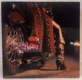 Платівки Пластинки ^/--/^ Vixen - Vixen - 1988.  (LP). 12. Vinyl. Пластинка. EEC. ^_^^^ Vixen — Vixen — 1988. (LP). 12. Vinyl. Платівка. EEC. - фото фото фото