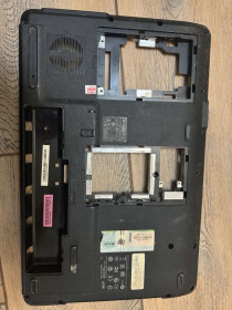 Корпуса Корпуса ^/--/^ Aser Aspire 5541 корпус, корито, нижня частина ^_^^^ Aser Aspire 5541 корпус, корито, нижняя часть - фото фото фото