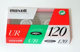 Касети Кассеты ^/--/^ Аудио кассета Maxell UR 120  1991 EU Market  запечатана ^_^^^ Аудіо касету Maxell UR 120 1991 EU Market - фото фото фото