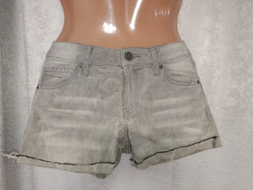 Шорти, бриджі, капрі Шорты, бриджи, капри ^/--/^ Шорты H&amp;M Sqin 170 рост ^_^^^ Шорти H&amp;M Sqin 170 зростання - фото фото фото