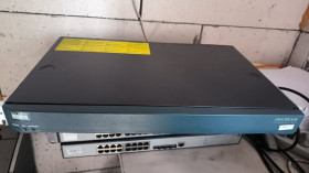 Маршрутизатори Маршрутизаторы ^/--/^ Міжмережевий екран Cisco PIX 515 /--/ E ^_^^^ Межсетевой экран Cisco PIX 515 /--/ E - фото фото фото