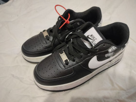Кросівки Кроссовки ^/--/^ Кросівки Nike АIR 36 розмір дитячі нові LV /--/ 1013 ^_^^^ Кроссовки Nike АIR 36 размер детские новые LV /--/ 1013 - фото фото фото
