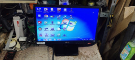 LG LG ^/--/^ Широкоформатный LED монитор 19 дюймов LG Flatron E /--/ 1942 /--/ C-BN № 24240603 ^_^^^ Широкоформатний LED монітор 19 дюймів LG Flatron E /--/ 1942 /--/ C-BN No 24240603 - фото фото фото