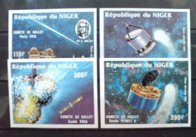 Освоєння космосу Освоение космоса ^/--/^ Нигер  Niger Space 1985 Halley comete  Imperf  БЕЗ ОДНОЙ Нет марки 130 франков ^_^^^ Нігер Niger Space 1985 Halley comete Imperf Без однієї Ні марки 130 франків - фото фото фото