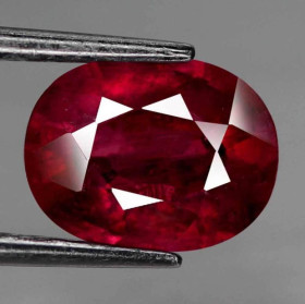 Рубін Рубин ^/--/^ Рубин натуральный  2.15 Ct. 8.4 x 6.6 x 3.8 mm ^_^^^ Рубін натуральний 2.15 Ct. 8.4 x 6.6 x 3.8 mm - фото фото фото