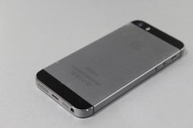 Apple iPhone Apple iPhone ^/--/^ Мобильный телефон №2878  Apple iPhone 5 /--/ S 16 /--/ GB A /--/ 1457 Silver ^_^^^ Мобільний телефон No /--/ 2878 Apple iPhone 5 /--/ S 16 /--/ GB A /--/ 1457 Silver - фото фото фото
