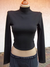 Кофти Кофты ^/--/^ Prom               (  S - 44 р ) Bozzolo Короткий черный свитер гольф кофта лонгслив рубчик трикотаж Новый ^_^^^ Prom (S - 44 р ) Bozzolo Короткий чорний светр гольф кофта лонгслив рубчик трикотаж Новий - фото фото фото