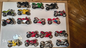 : : ^/--/^ 17 масштабні моделі мотоцикл bike байк maisto Ducati Kawasaki Yamaha Suzuki Aprilla Agusta Honda Triumph ^_^^^ 17 масштабные модели мотоцикл bike байк maisto Ducati Kawasaki Yamaha Suzuki Aprilla Agusta Honda Triumph - фото фото фото