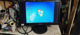 Samsung Samsung ^/--/^ Широкоформатный ЖК-монитор 19 дюймов Samsung SyncMaster 943 /--/ SN № 24150236 ^_^^^ Широкоформатний ЖК-монітор 19 дюймів Samsung SyncMaster 943 /--/ SN No 24150236 - фото фото фото