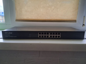 Комутатори, Світчі Коммутаторы, Свитчи ^/--/^ Свіч TP-LINK TL-SF 1016 ^_^^^ Свеч TP-LINK TL-SF 1016 - фото фото фото