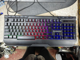 Клавіатури Клавиатуры ^/--/^ Игровая клавиатура с подсветкой RGB GamePro GK /--/ 550 USB № 26030427 ^_^^^ Ігрова клавіатура з підсвіткою RGB GamePro GK /--/ 550 USB No 26030427 - фото фото фото