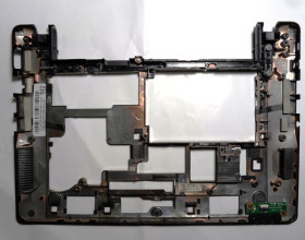 Корпуса Корпуса ^/--/^ Acer Aspire One 725 Корпус низ без повреждений ^_^^^ Acer Aspire One 725 Корпус низ без пошкоджень - фото фото фото