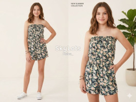 Шорти, бриджі, капрі Шорты, бриджи, капри ^/--/^ Літній комбінезон ромпер для дівчинки з квітковим принтом new look ^_^^^ Летний комбинезон ромпер для девочки с цветочным принтом new look - фото фото фото