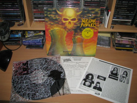 Музичні диски Музыкальные диски ^/--/^ NUCLEAR ASSAULT - Survive    (1988 I.R.S. Records USA 1 /--/ st press) LP  вініл платівка винил пластинка ^_^^^ NUCLEAR ASSAULT - Survive (1988 I.R.S. Records USA 1 /--/ st press) LP винил пластинка винил пластинка - фото фото фото