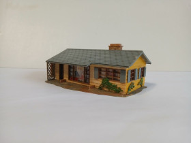 H H ^/--/^ Будівлі. Приміський будинок. FALLER 1:87 Н /--/ 0   (11005). ^_^^^ Здания. Пригородный дом. FALLER 1:87 Н /--/ 0 (11005). - фото фото фото