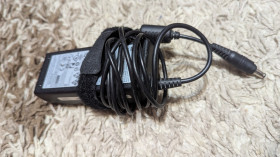 Dell Dell ^/--/^ для Samsung 19 /--/ v 3.16 /--/ A блок живлення для ноутбука  Від 1 грн ^_^^^ Samsung 19 /--/ v 3. 16 /--/ A блок питания для ноутбука От 1 грн - фото фото фото