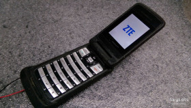 ZTE ZTE ^/--/^ ZTE Evolution PEOPLEnet 2007 /--/ г Qwerty  (220) ^_^^^ ZTE Evolution PEOPLEnet 2007 /--/ р Qwerty (220) - фото фото фото
