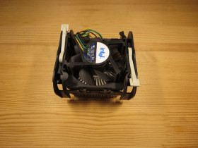 Системи охолодження Системы охлаждения ^/--/^ Вентилятор процессора CPU Intel S /--/ 478 медь ^_^^^ CPU Intel S /--/ 478 мідь - фото фото фото