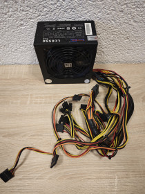 Блоки живлення Блоки питания ^/--/^ Блок живлення LCPower 550 /--/ W ^_^^^ Блок питания LCPower 550 /--/ W - фото фото фото