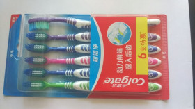 Зубні щітки Зубные щетки ^/--/^ 6 штук набор зубных щеток Colgate ^_^^^ 6 штук набір зубних щіток Colgate - фото фото фото