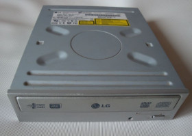 Приводи Приводы ^/--/^ Оптический привод DVD-RW LG IDE      (PATA ) . ^_^^^ Оптический привод DVD-RW LG IDE (PATA). - фото фото фото