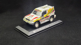 : Закордонні : Зарубежные ^/--/^ Mitsubishi Pajero 4 /--/ x /--/ 4 Paris-Dakar 1998  (Altaya) 1/43 ^_^^^ Mitsubishi Pajero 4 /--/ x /--/ 4 Paris-Dakar 1998 (Altaya) 1/43 - фото фото фото