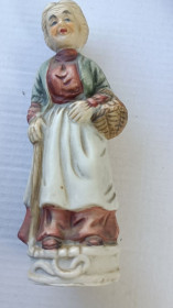 Статуетки, Скульптури, Фігурки, Фарфор Статуэтки, Скульптуры, Фигурки, Фарфор ^/--/^ Жінка з корзиною і паличкою ^_^^^ Женщина с корзиной и палочкой - фото фото фото