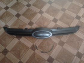 Решітки радіатора Решетки радиатора ^/--/^ Решетка радиатора Ford Fiesta Mk Vll ^_^^^ Решетка радіатора Ford Fiesta Mk Vll - фото фото фото