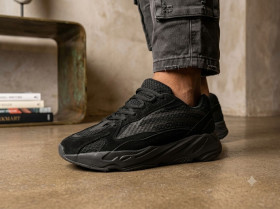 Кросівки Кроссовки ^/--/^ Мужские  кроссовки в стиле Adidas yeezy boost 700! Черный! 41,43,44 /--/ р! с 1 грн.! ^_^^^ Чоловічі кросівки в стилі Adidas yeezy boost 700 Чорний! 41,43,44 /--/ р! з 1 грн.! - фото фото фото