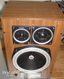 Колонки акустика Колонки, акустика ^/--/^ Grundig Aktiv Box 30 Активна акустика 80   (100) Вт. 30 - 26000 Гц. 1978 -1980 рр. ^_^^^ Grundig Aktiv Box 30 Активная акустика 80 (100) Вт. 30 - 26000 Гц. 1978 -1980 гг. - фото фото фото