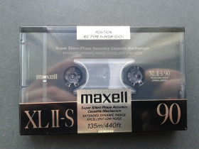 Касети Кассеты ^/--/^ Аудиокассета Maxell XLII-S 90 ^_^^^ Аудіокасет Maxell XLII-S 90 - фото фото фото